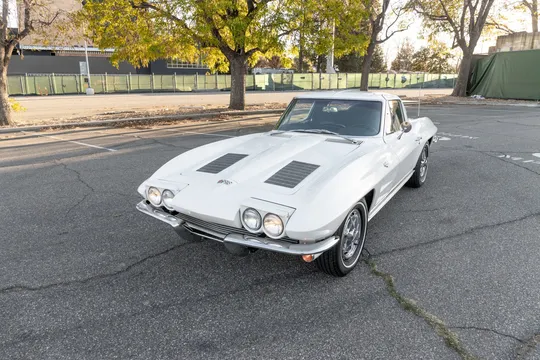 1963 Chevrolet Corvette C2 - Image 2 of 31