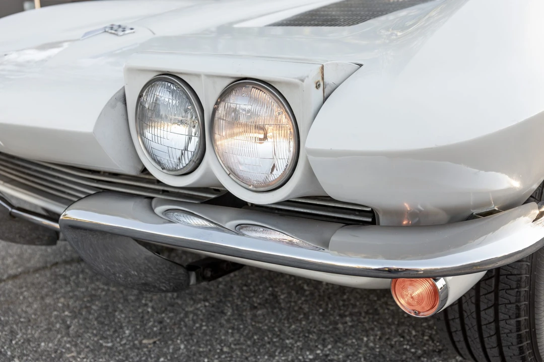 1963 Chevrolet Corvette C2 - Image 17 of 31