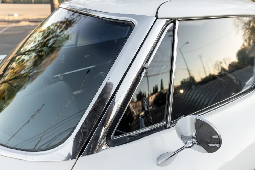 1963 Chevrolet Corvette C2 - Image 31 of 31