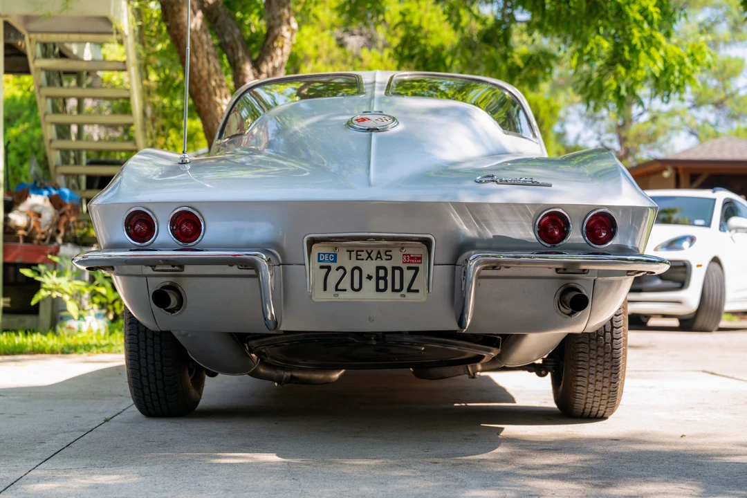 1963 Chevrolet Corvette C2 - Image 7 of 31