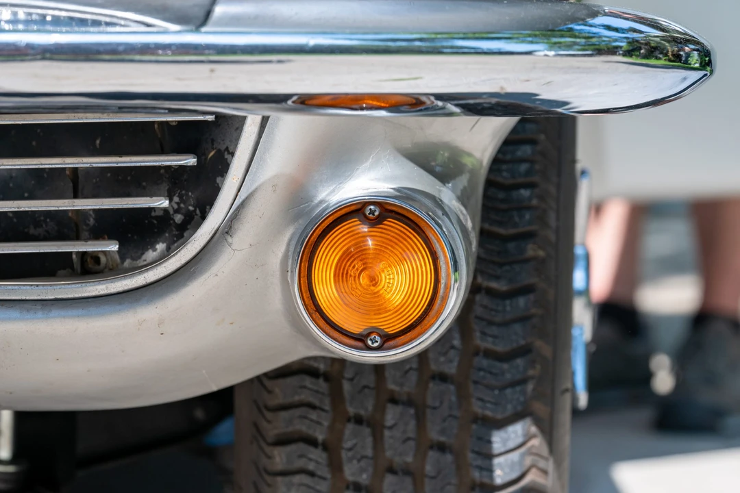 1963 Chevrolet Corvette C2 - Image 29 of 31