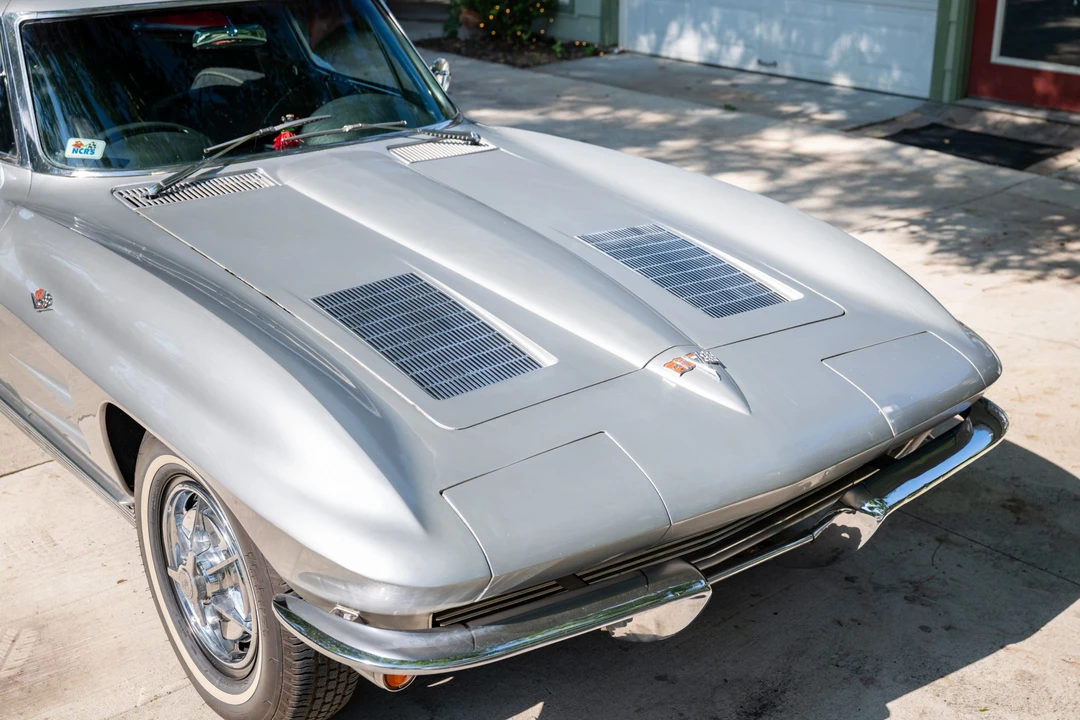 1963 Chevrolet Corvette C2 - Image 12 of 31