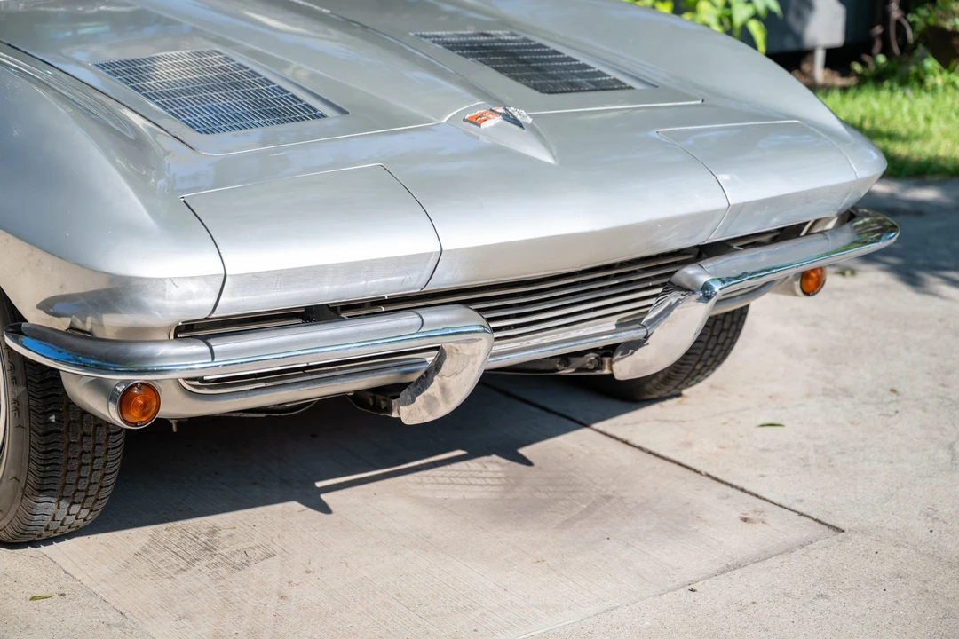 1963 Chevrolet Corvette C2 - Image 13 of 31