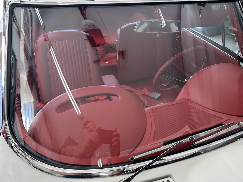 1963 Chevrolet Corvette C2 - Image 23 of 31