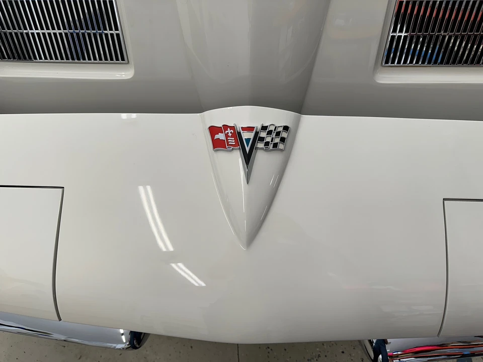 1963 Chevrolet Corvette C2 - Image 22 of 31