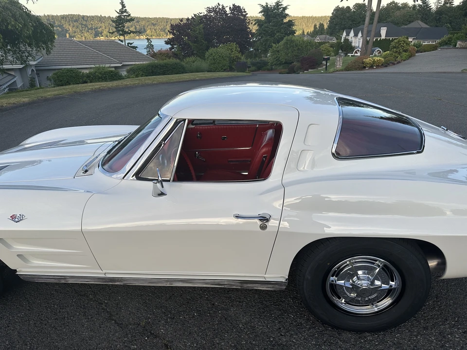 1963 Chevrolet Corvette C2 - Image 16 of 31