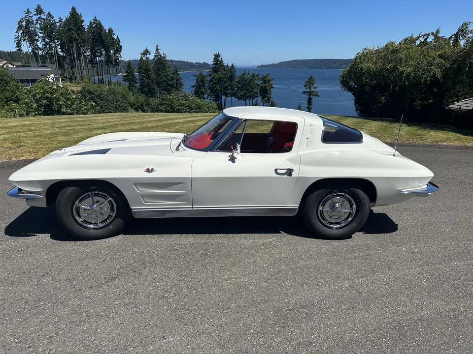 1963 Chevrolet Corvette C2 - Image 3 of 31