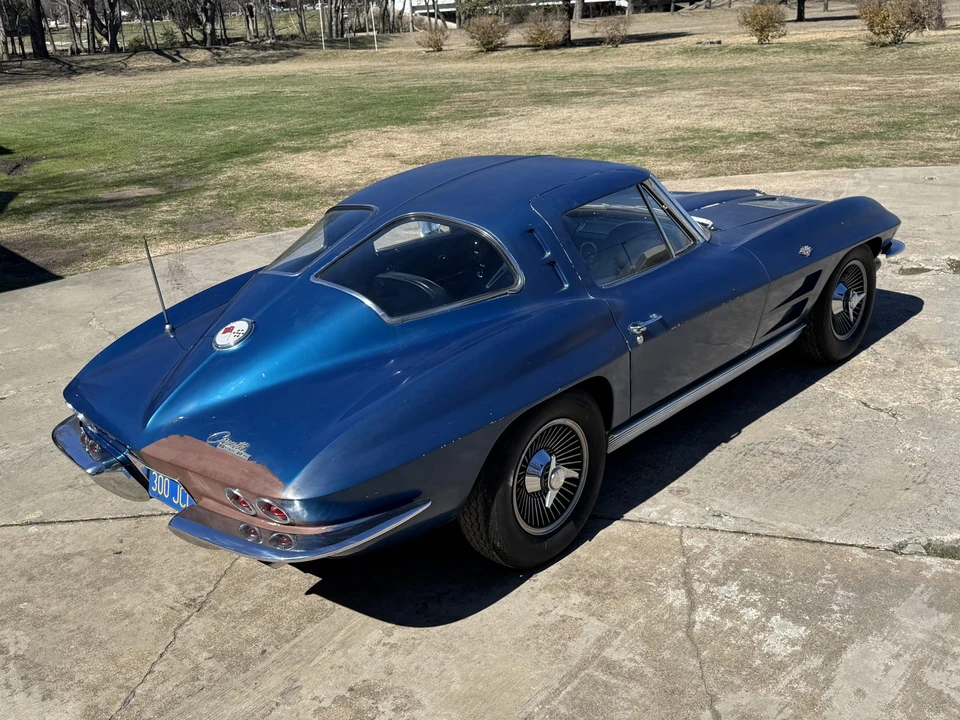 1963 Chevrolet Corvette C2 - Image 16 of 31