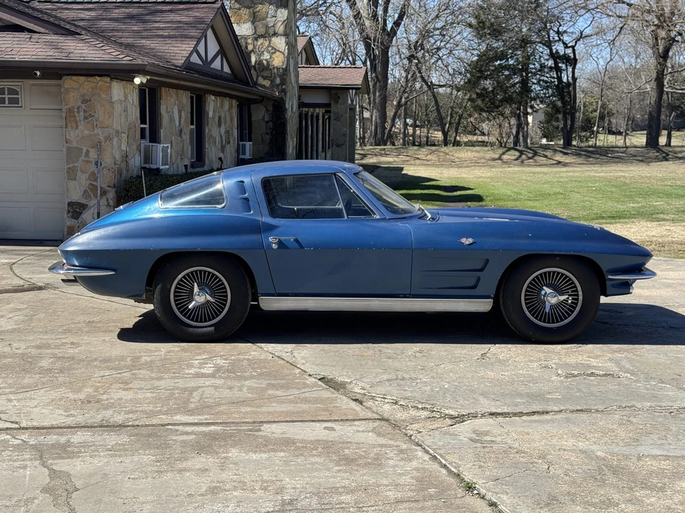 1963 Chevrolet Corvette C2 - Image 14 of 31