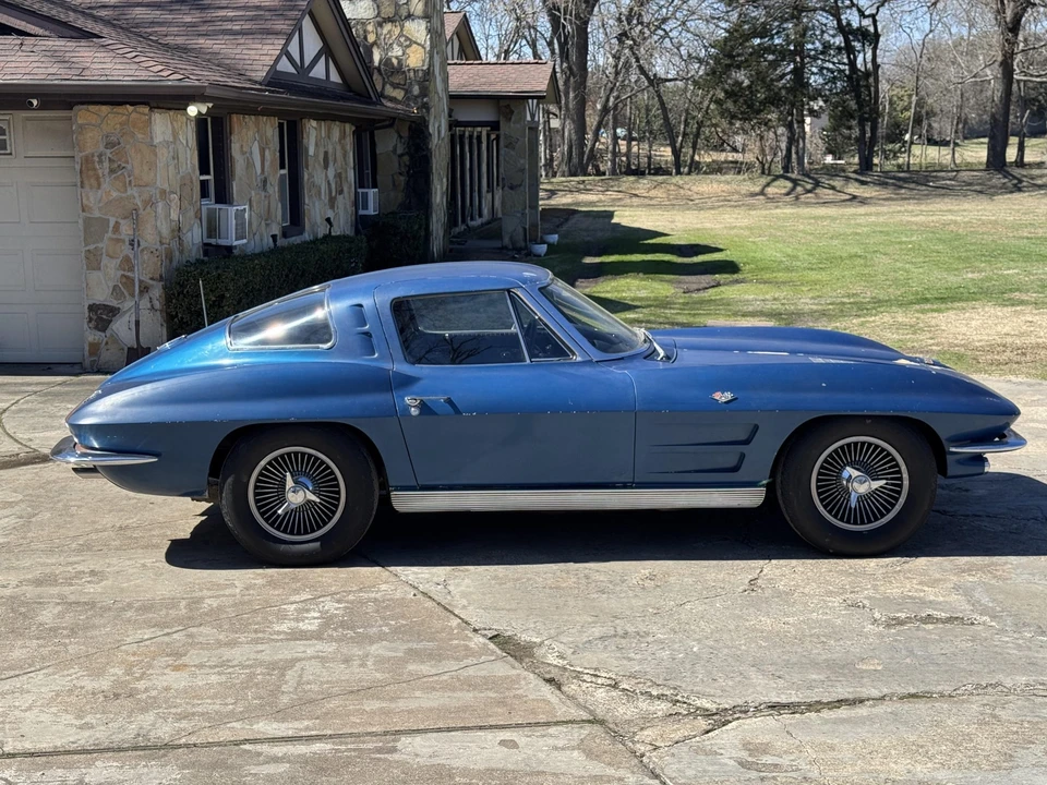 1963 Chevrolet Corvette C2 - Image 15 of 31