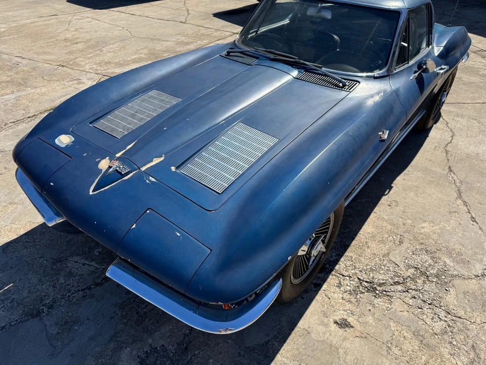 1963 Chevrolet Corvette C2 - Image 30 of 31