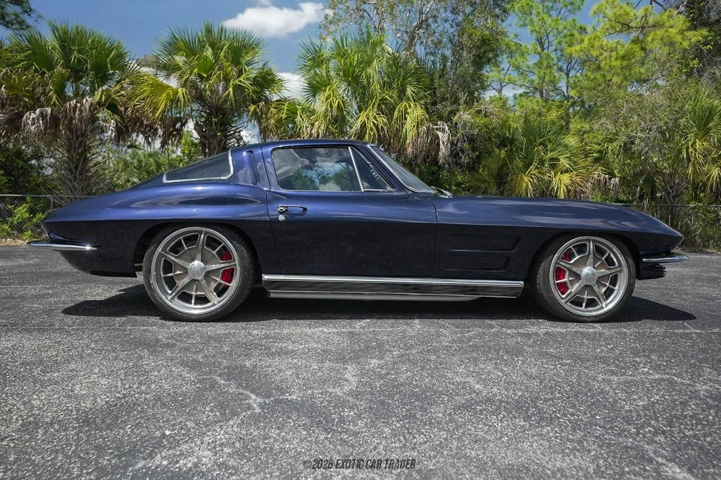1963 Chevrolet Corvette C2 - Image 9 of 24