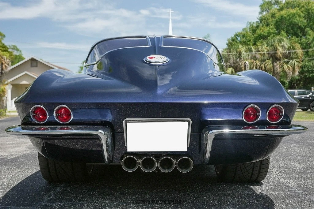 1963 Chevrolet Corvette C2 - Image 7 of 24