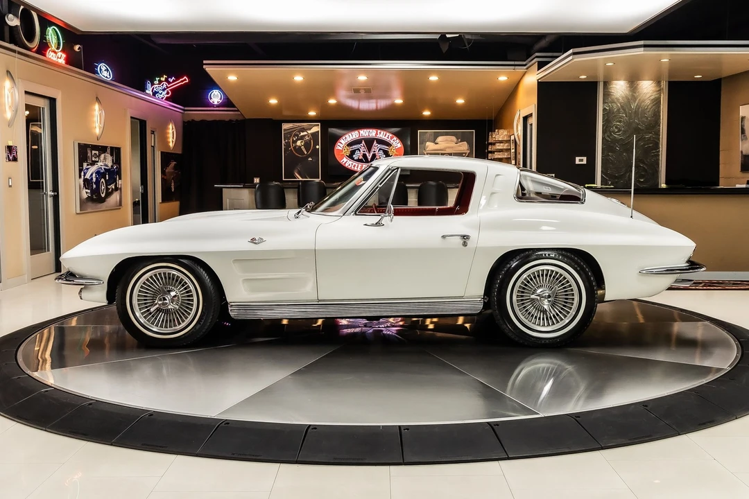 1963 Chevrolet Corvette C2 - Image 18 of 21