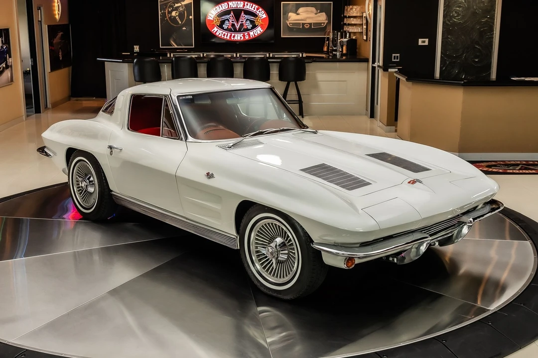 1963 Chevrolet Corvette C2 - Image 10 of 21