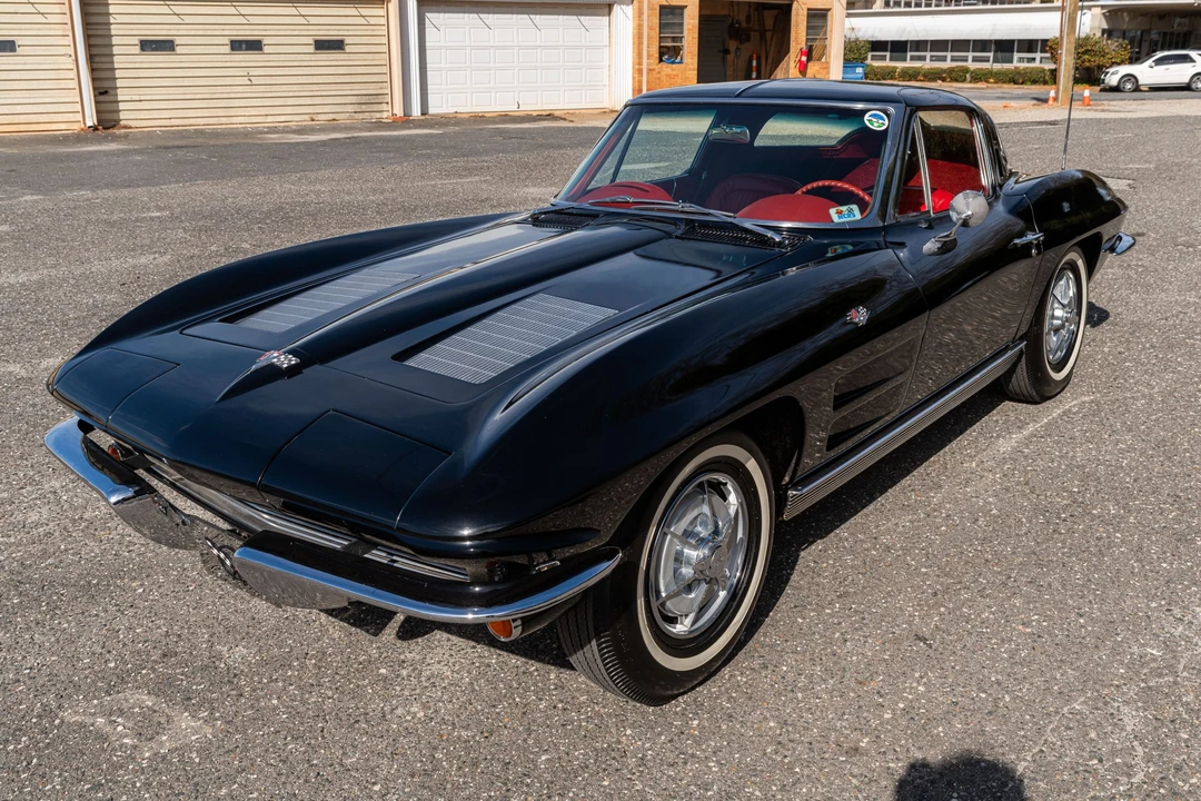 1963 Chevrolet Corvette C2 - Image 17 of 31
