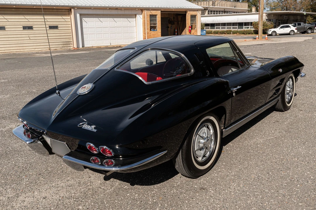 1963 Chevrolet Corvette C2 - Image 20 of 31