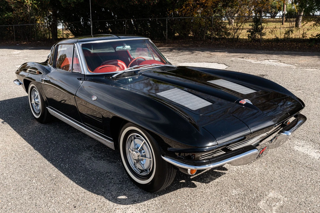 1963 Chevrolet Corvette C2 - Image 19 of 31