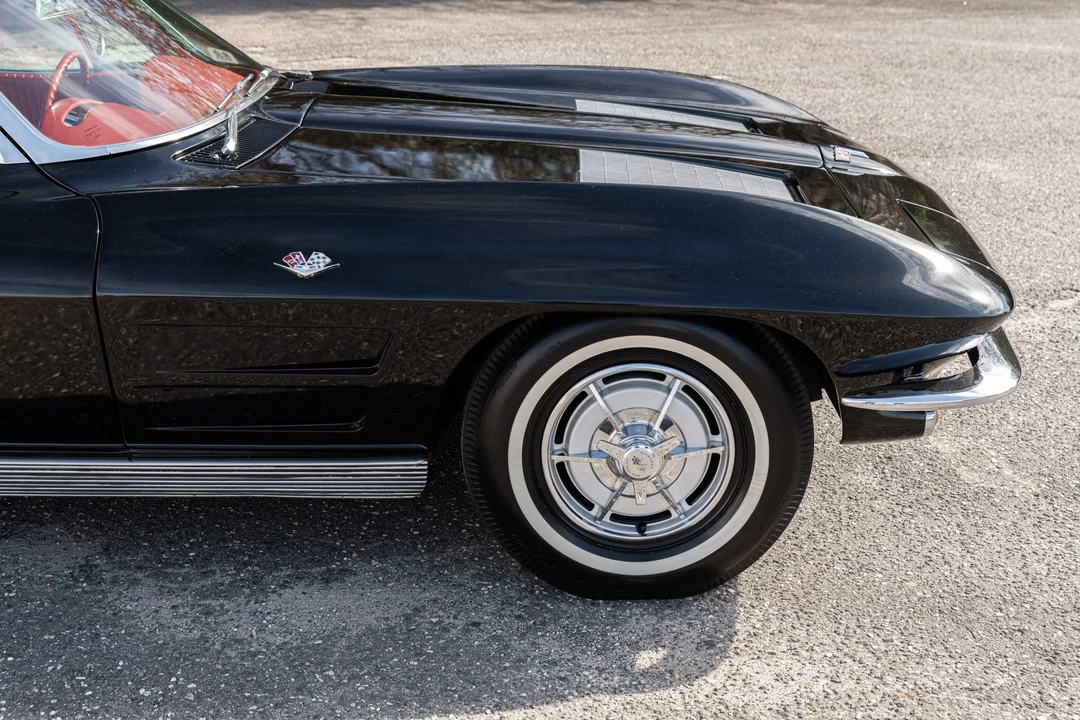 1963 Chevrolet Corvette C2 - Image 26 of 31
