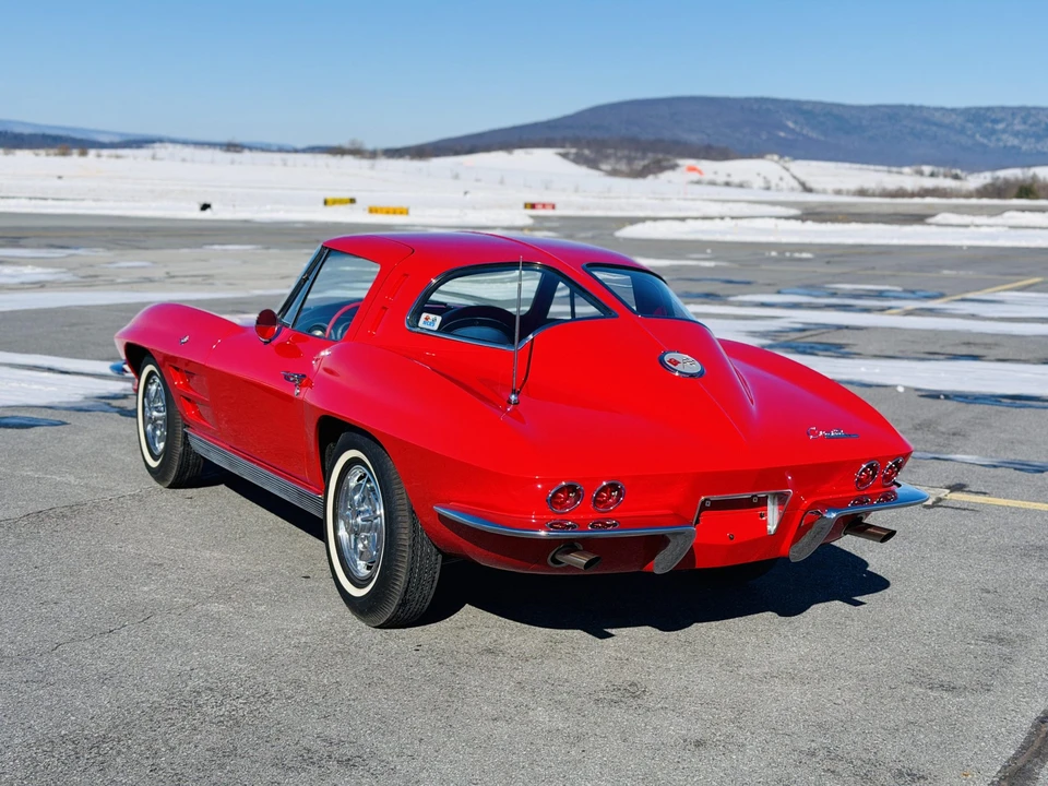 1963 Chevrolet Corvette C2 - Image 16 of 31