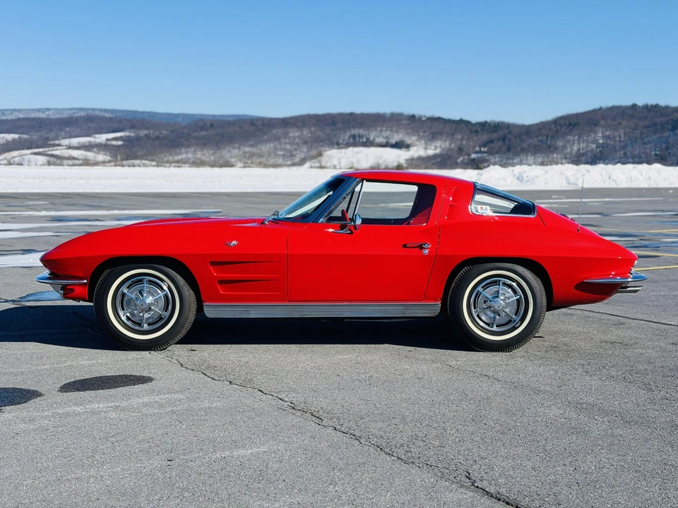 1963 Chevrolet Corvette C2 - Image 8 of 31