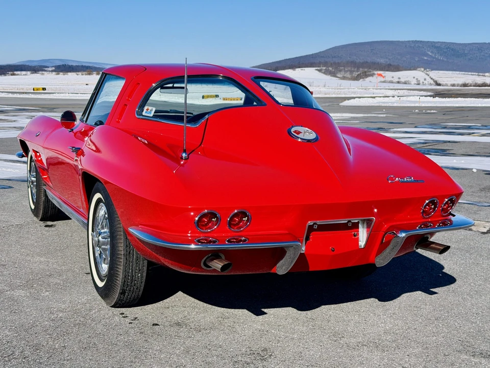 1963 Chevrolet Corvette C2 - Image 23 of 31