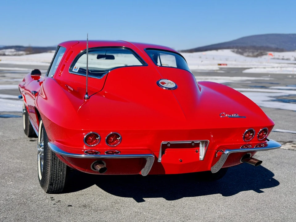 1963 Chevrolet Corvette C2 - Image 24 of 31