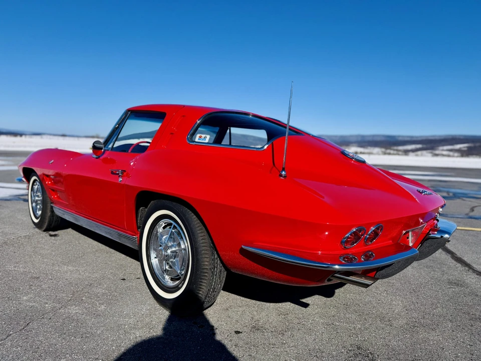 1963 Chevrolet Corvette C2 - Image 20 of 31