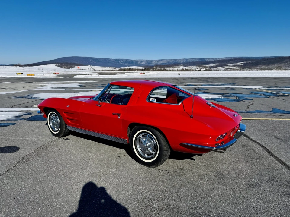 1963 Chevrolet Corvette C2 - Image 13 of 31