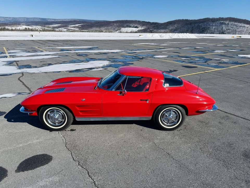 1963 Chevrolet Corvette C2 - Image 9 of 31