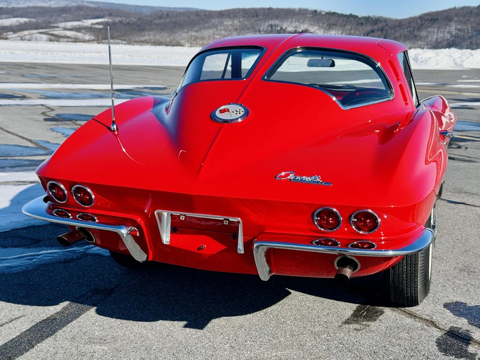 1963 Chevrolet Corvette C2 - Image 27 of 31