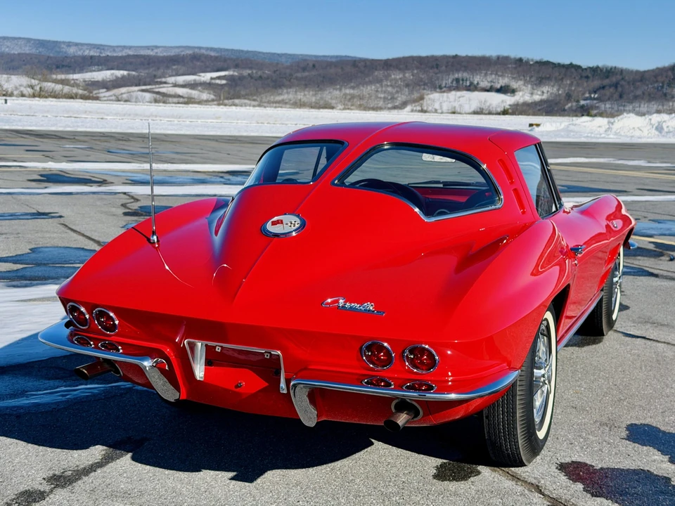 1963 Chevrolet Corvette C2 - Image 28 of 31