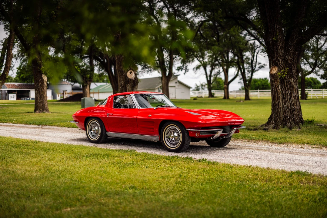 1963 Chevrolet Corvette C2 - Image 2 of 31