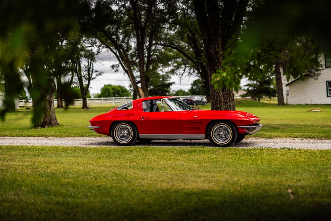 1963 Chevrolet Corvette C2 - Image 4 of 31