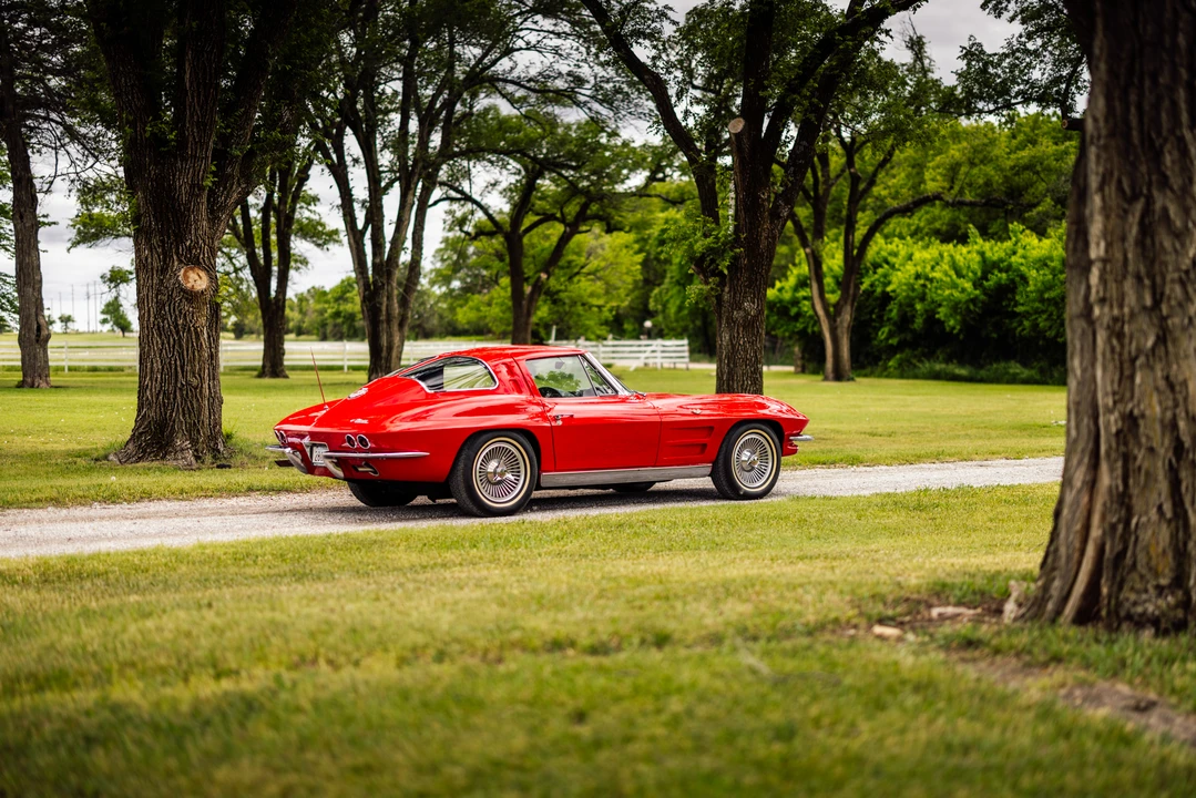 1963 Chevrolet Corvette C2 - Image 7 of 31