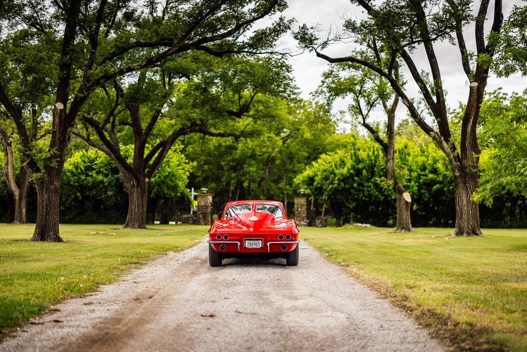 1963 Chevrolet Corvette C2 - Image 21 of 31