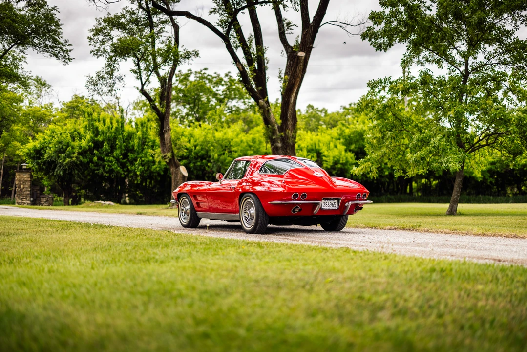 1963 Chevrolet Corvette C2 - Image 24 of 31