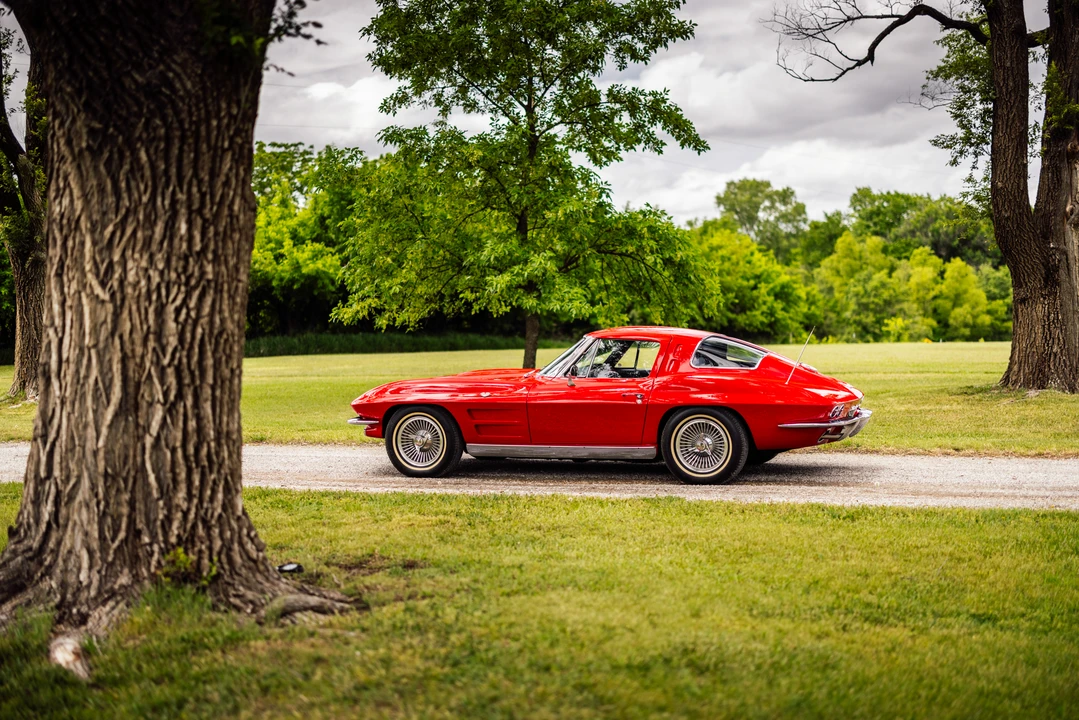 1963 Chevrolet Corvette C2 - Image 30 of 31