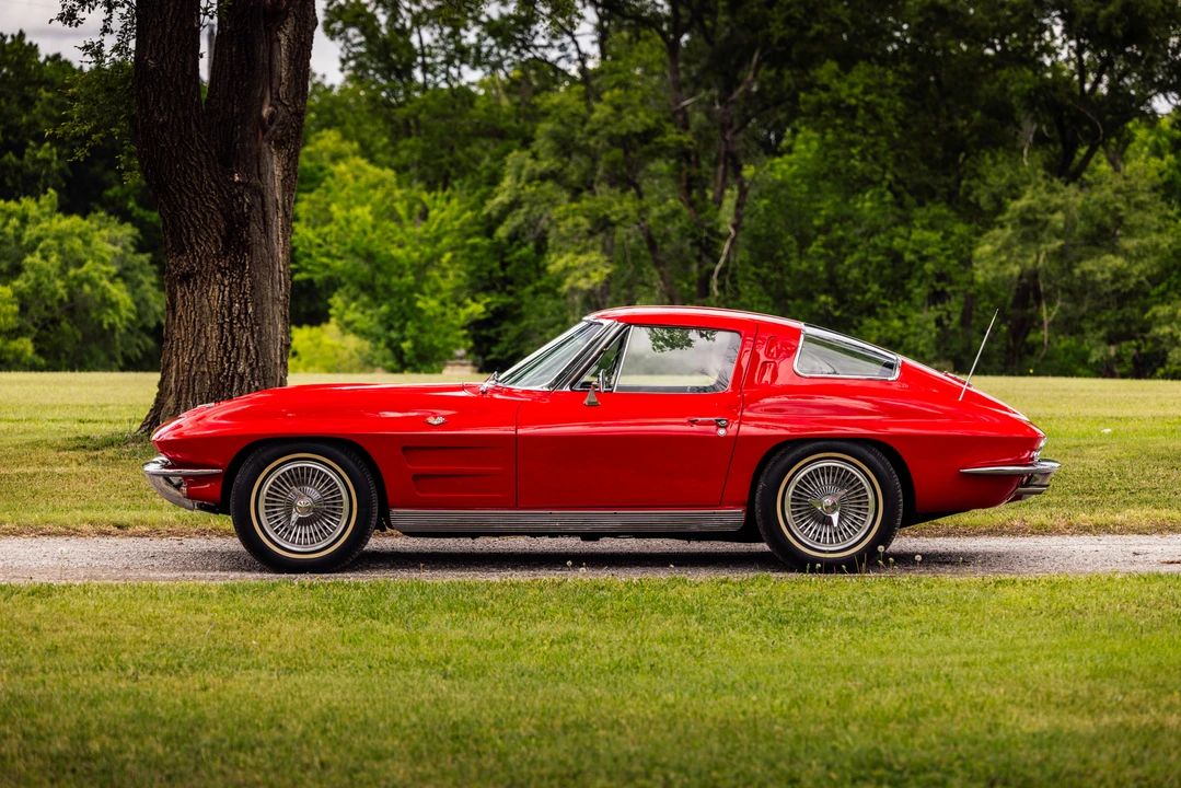 1963 Chevrolet Corvette C2 - Image 31 of 31