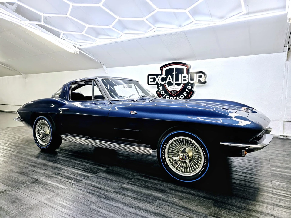 1963 Chevrolet Corvette C2 - Image 21 of 31