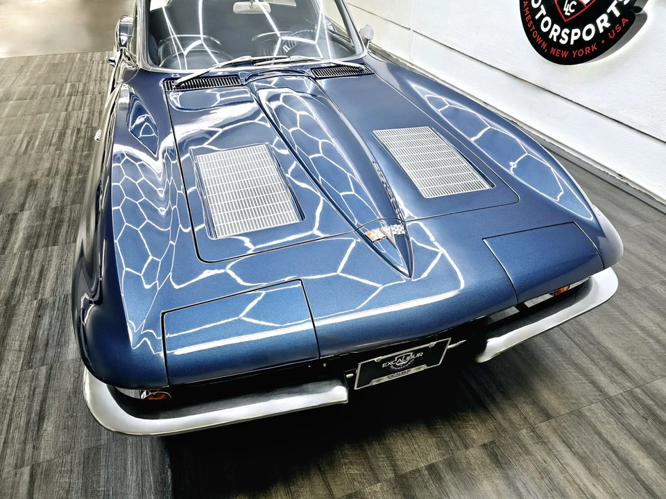 1963 Chevrolet Corvette C2 - Image 24 of 31