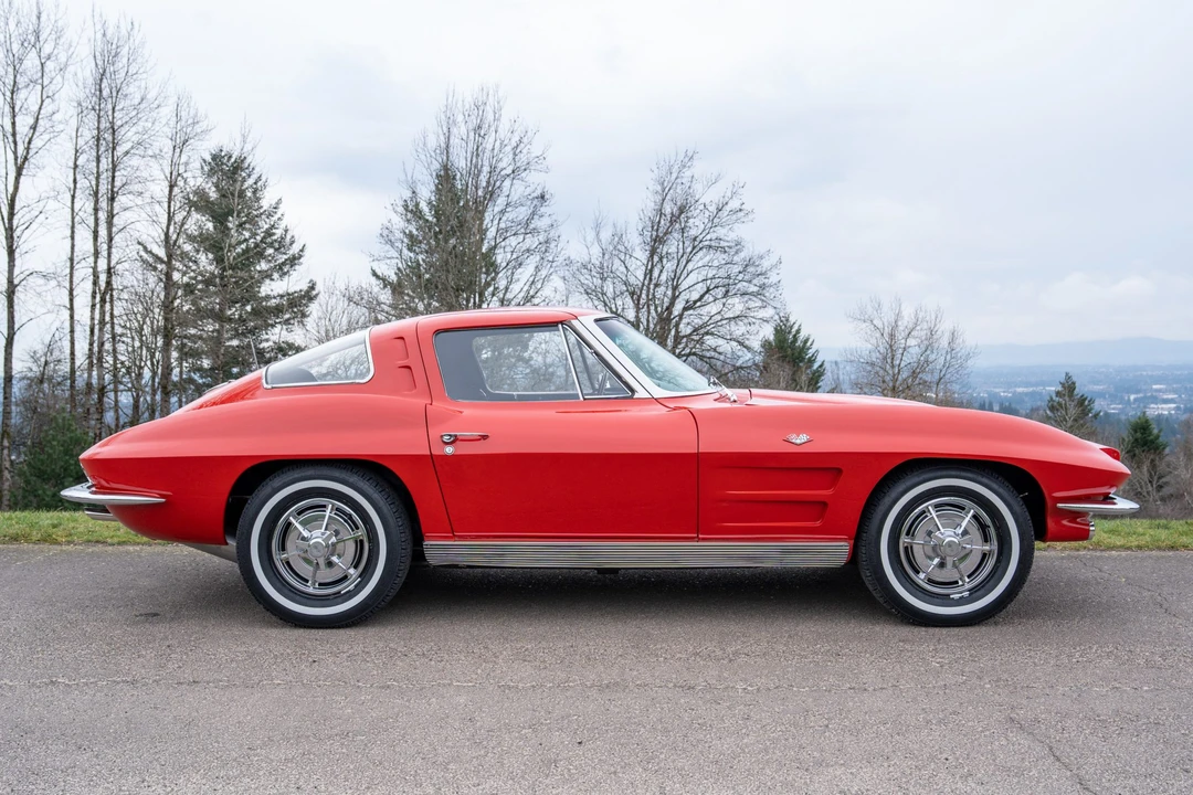 1963 Chevrolet Corvette C2 - Image 6 of 31