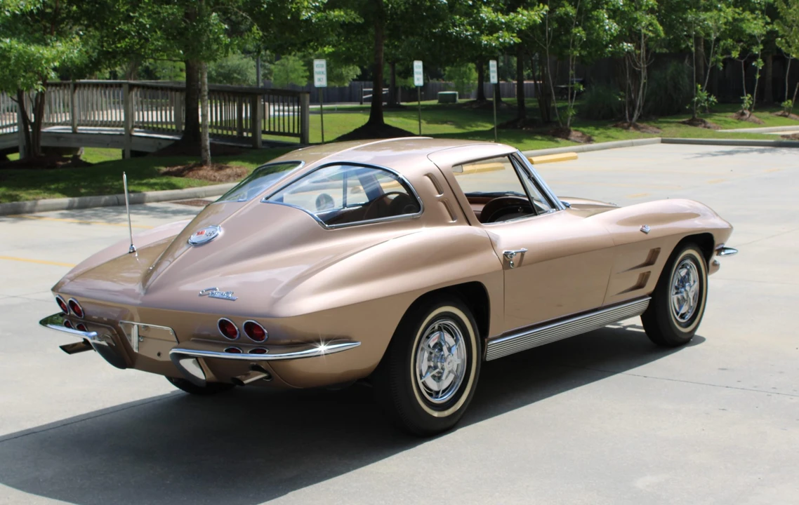 1963 Chevrolet Corvette C2 - Image 6 of 31