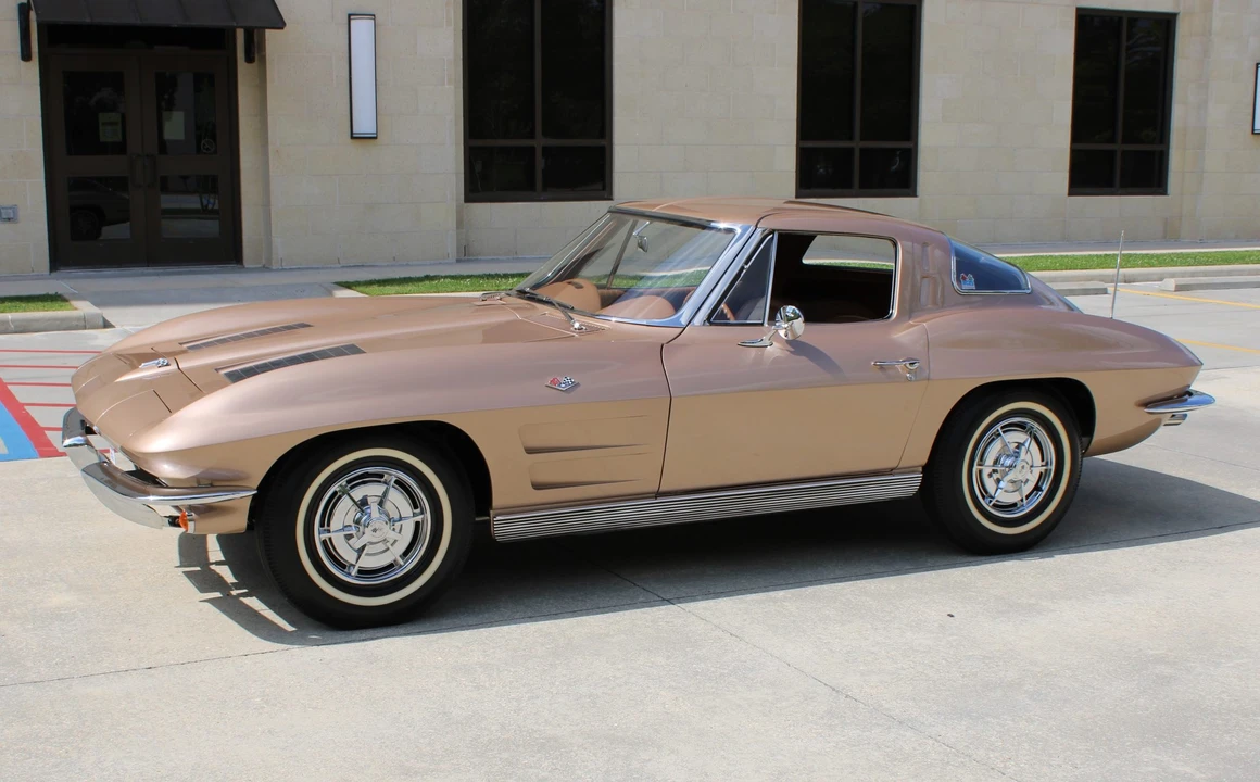 1963 Chevrolet Corvette C2 - Image 12 of 31