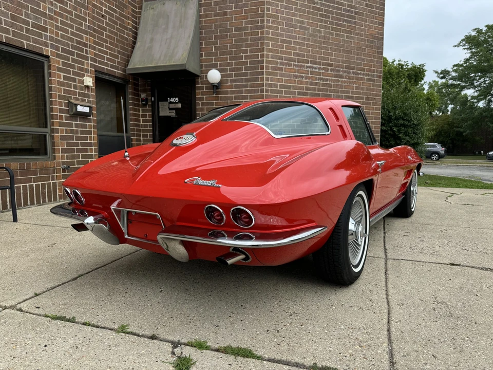 1963 Chevrolet Corvette C2 - Image 13 of 31