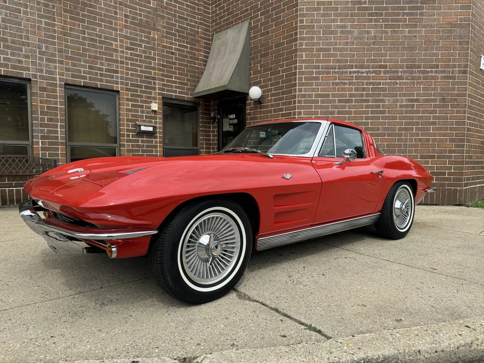 1963 Chevrolet Corvette C2 - Image 5 of 31