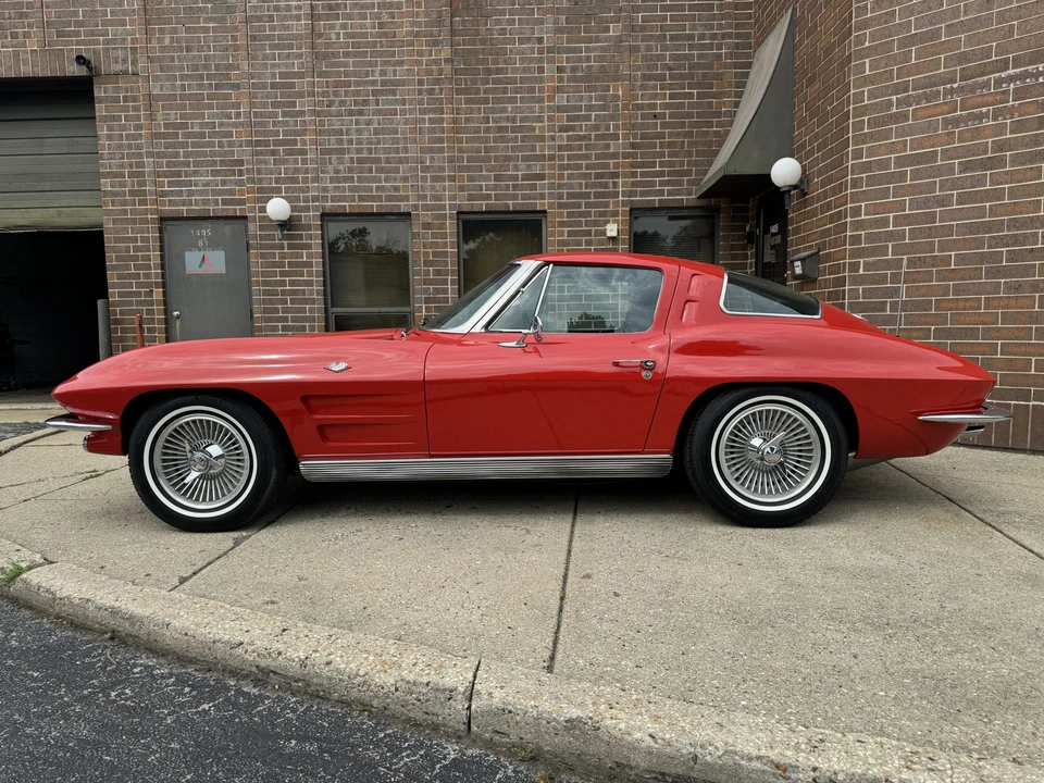 1963 Chevrolet Corvette C2 - Image 7 of 31