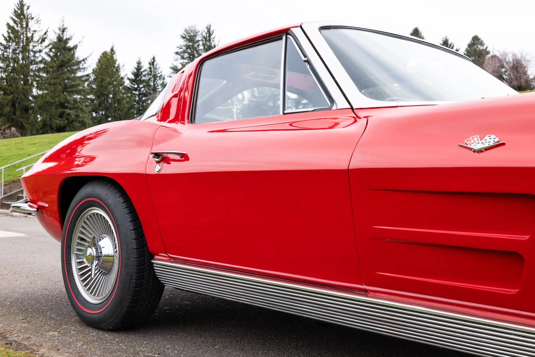 1963 Chevrolet Corvette C2 - Image 26 of 31