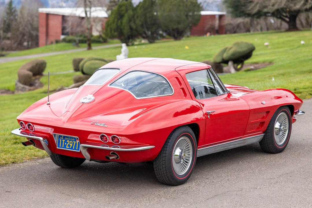 1963 Chevrolet Corvette C2 - Image 12 of 31