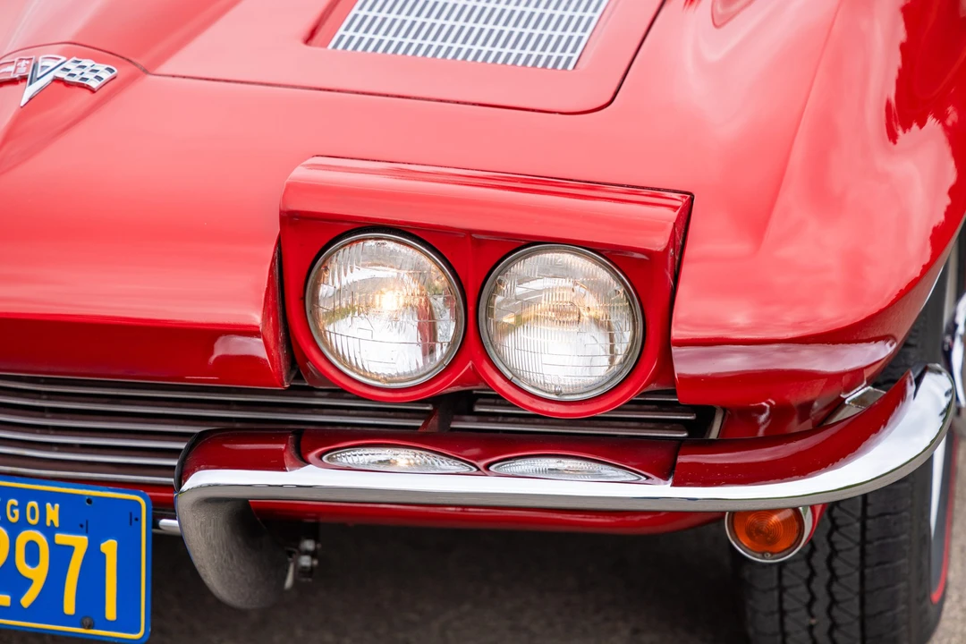 1963 Chevrolet Corvette C2 - Image 30 of 31